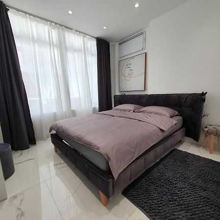 Apartmani Lavin Malinska Kültér fotó