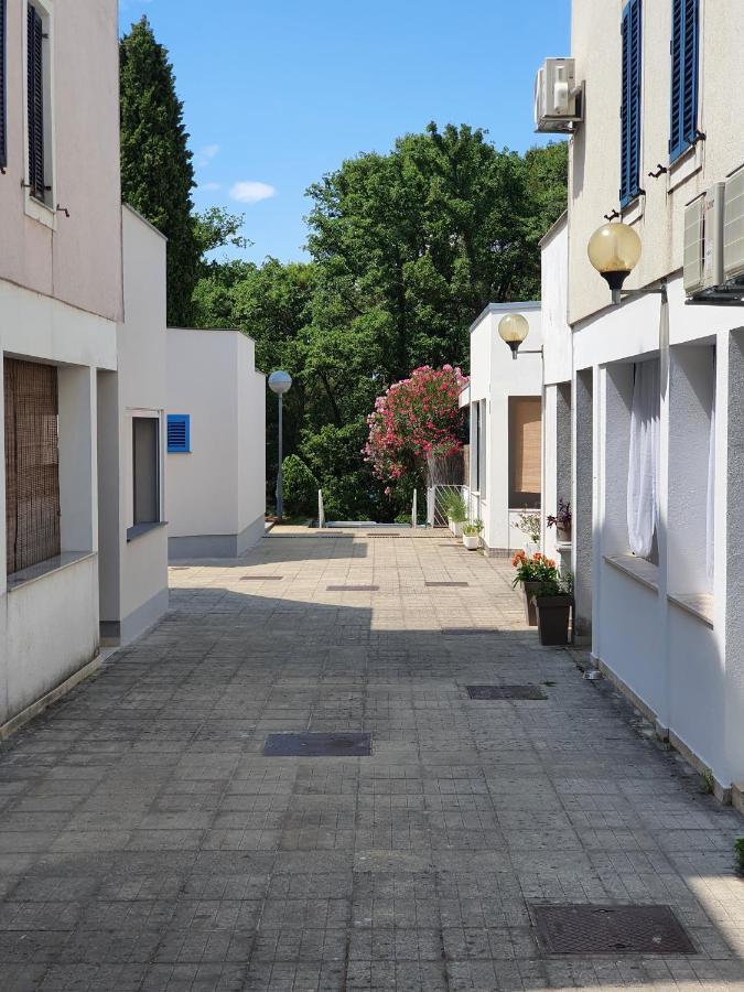 Apartmani Lavin Malinska Kültér fotó