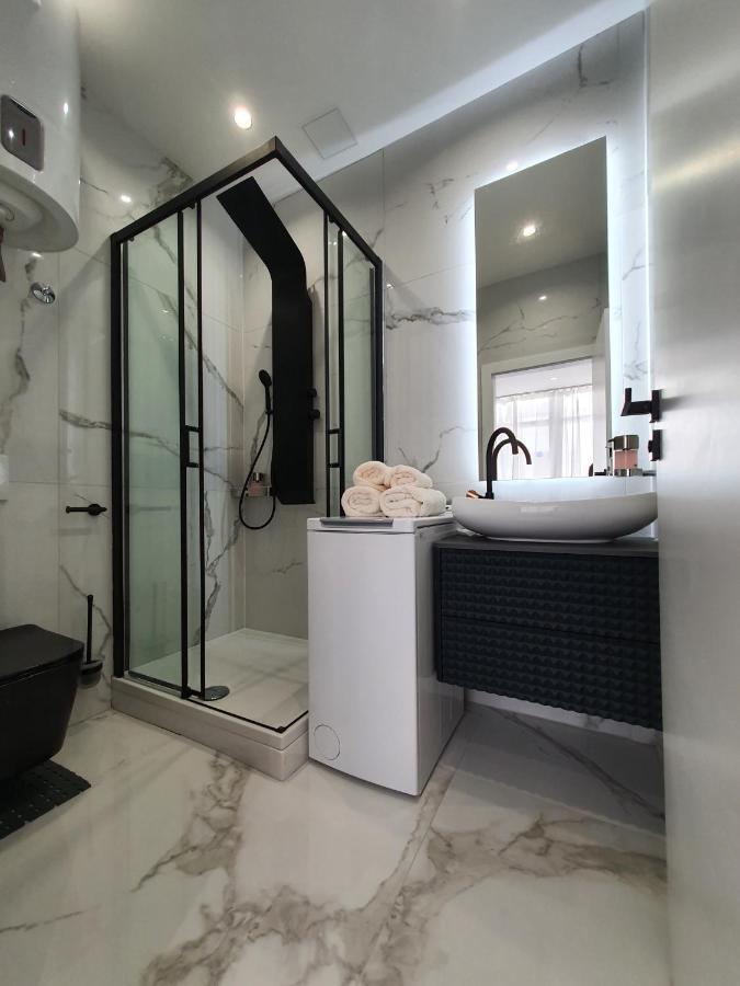 Apartmani Lavin Malinska Kültér fotó