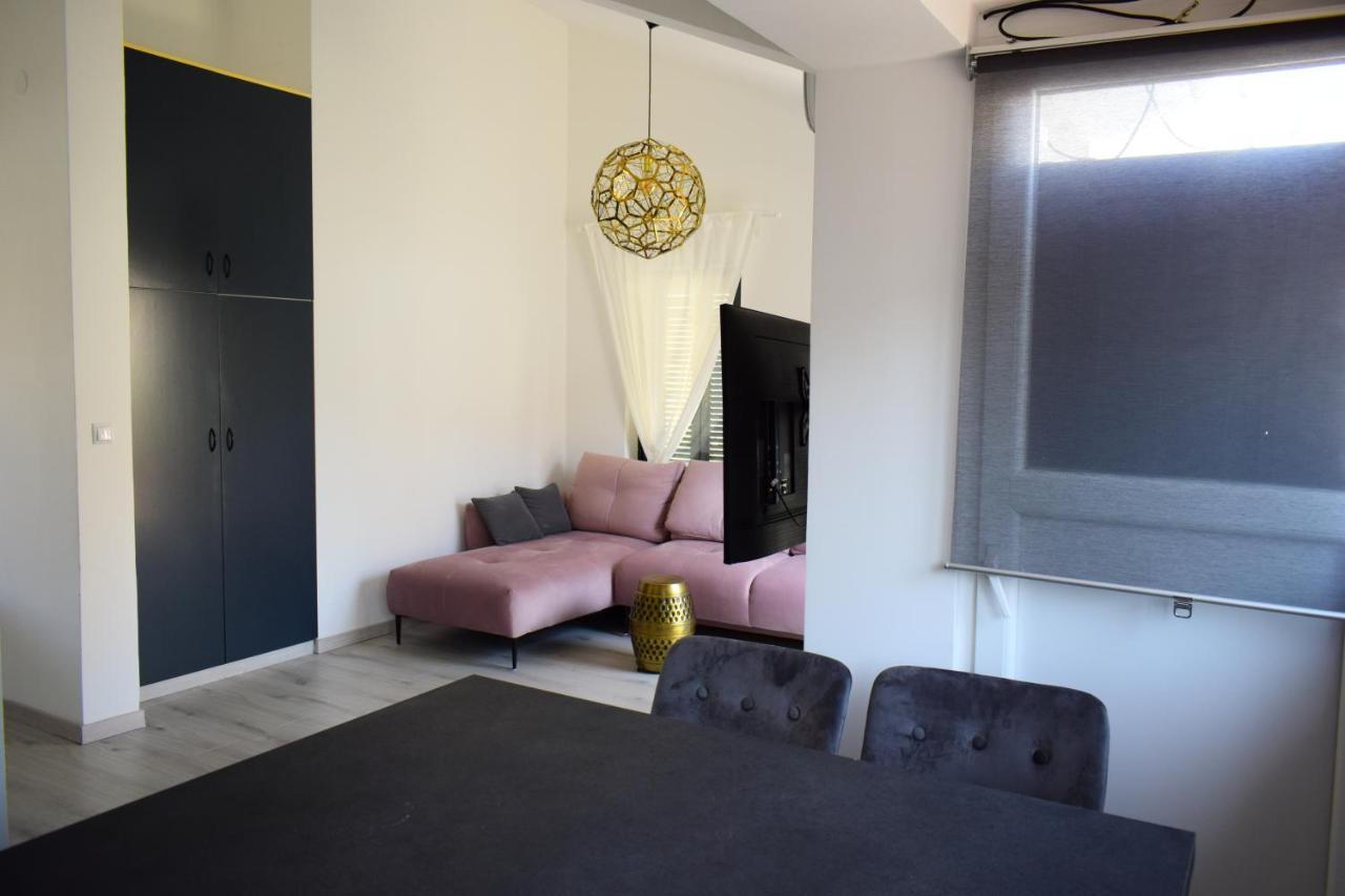 Apartmani Lavin Malinska Kültér fotó