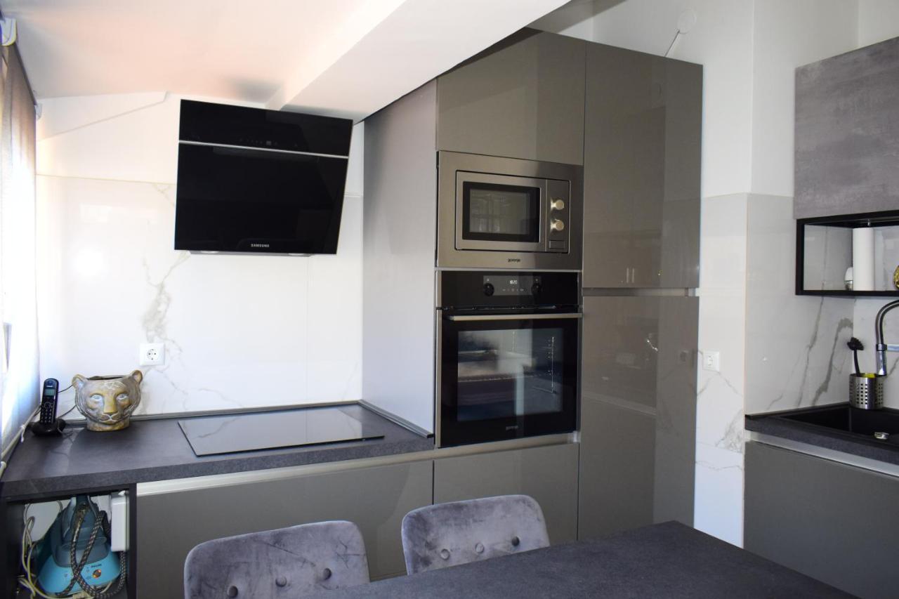 Apartmani Lavin Malinska Kültér fotó